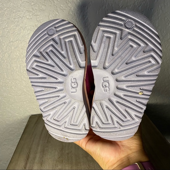 Ugg Pink Bailey Bow Fur Boots - Picture 7 of 9